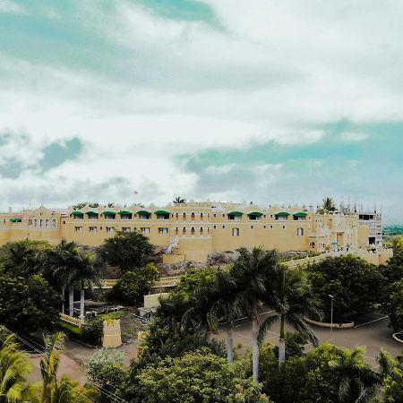 Heritage Khirasara Palace Rajkot Extérieur photo