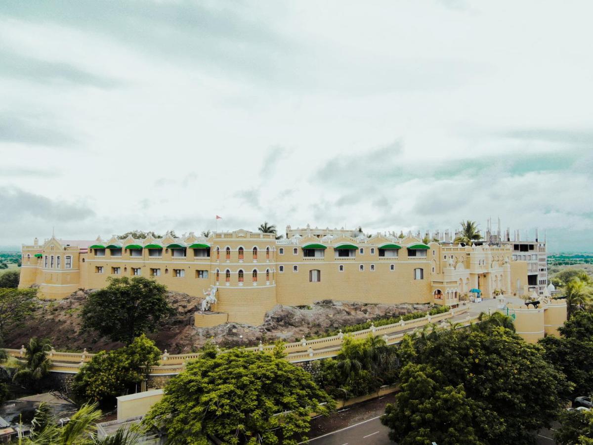 Heritage Khirasara Palace Rajkot Extérieur photo