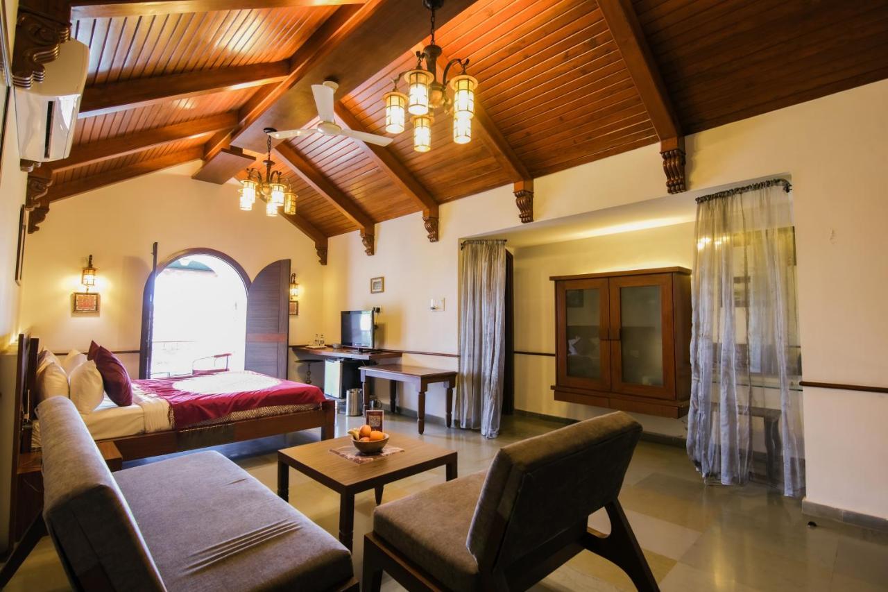 Heritage Khirasara Palace Rajkot Extérieur photo
