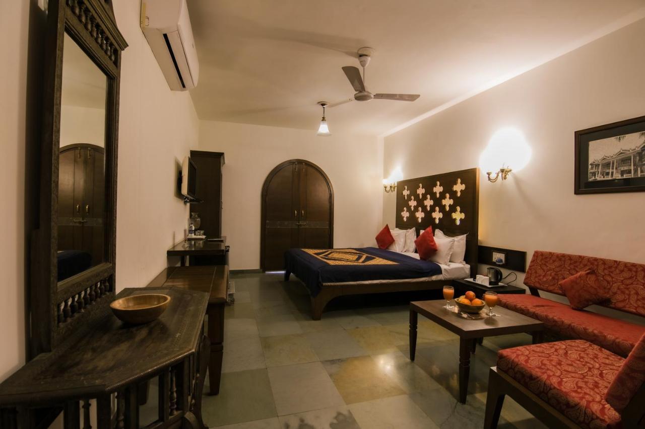 Heritage Khirasara Palace Rajkot Extérieur photo