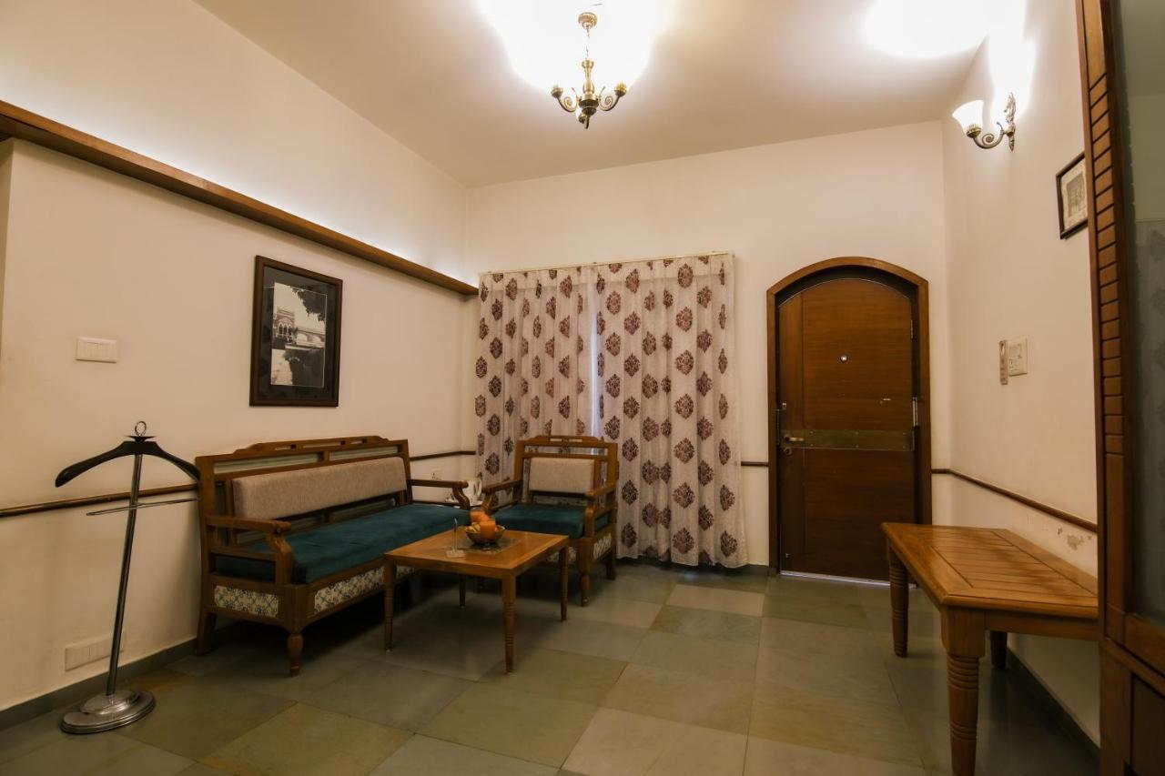 Heritage Khirasara Palace Rajkot Extérieur photo
