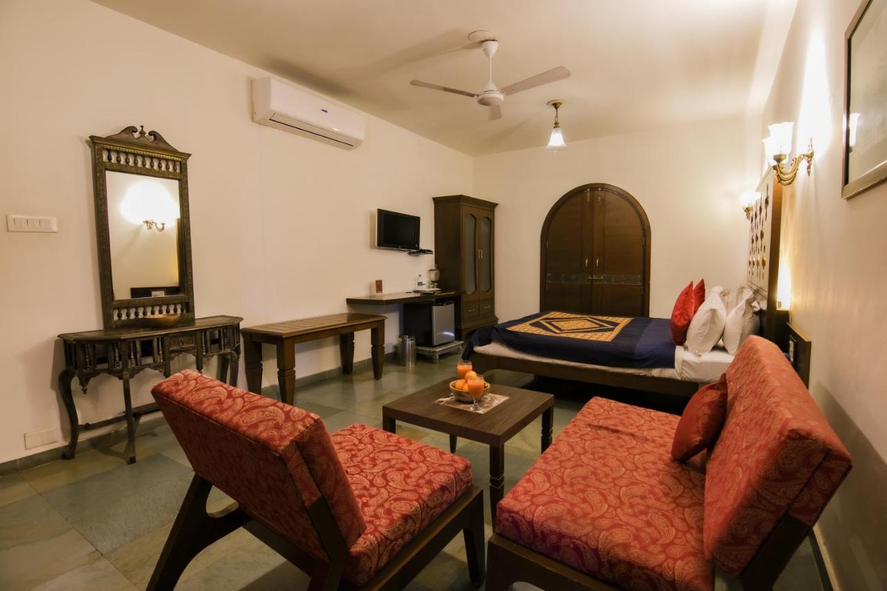 Heritage Khirasara Palace Rajkot Extérieur photo