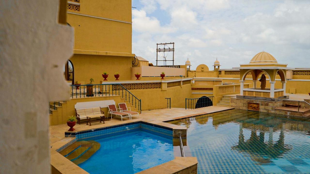 Heritage Khirasara Palace Rajkot Extérieur photo