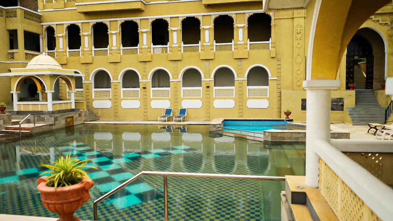 Heritage Khirasara Palace Rajkot Extérieur photo